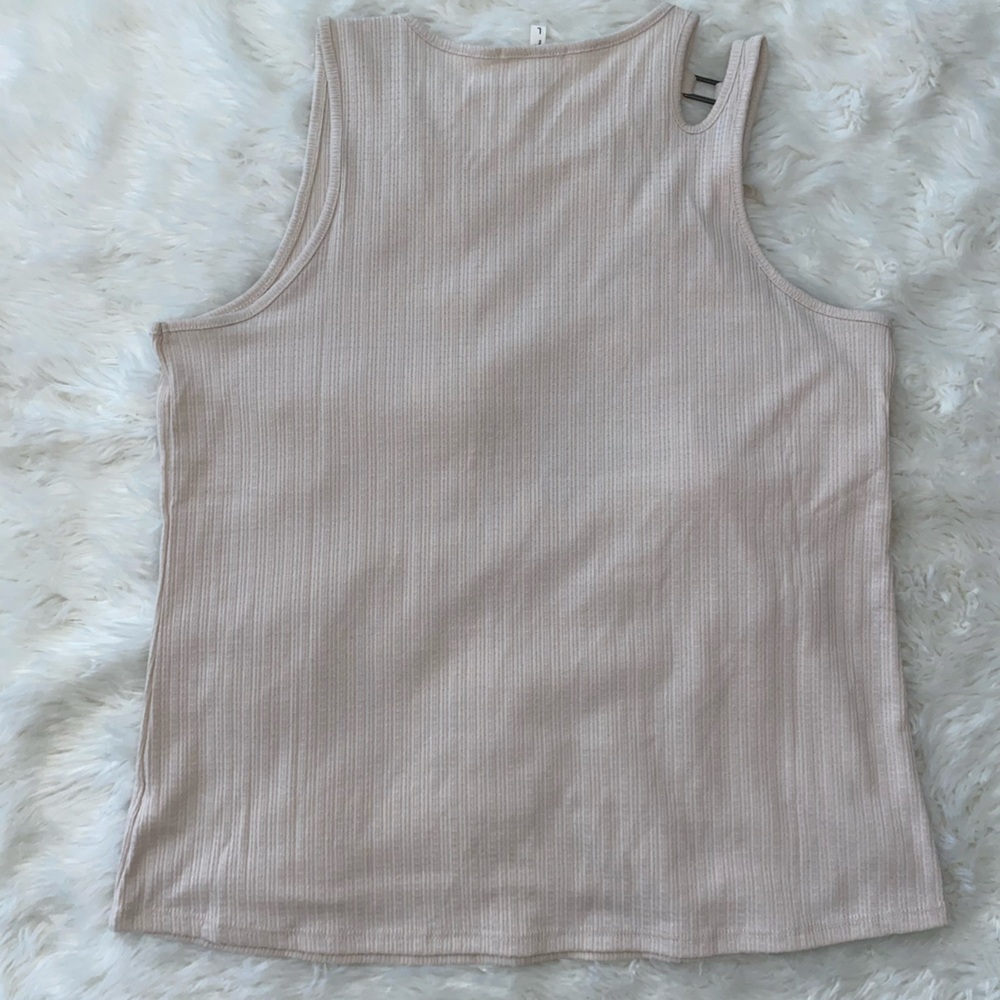 Tank top - Picture 3 of 4